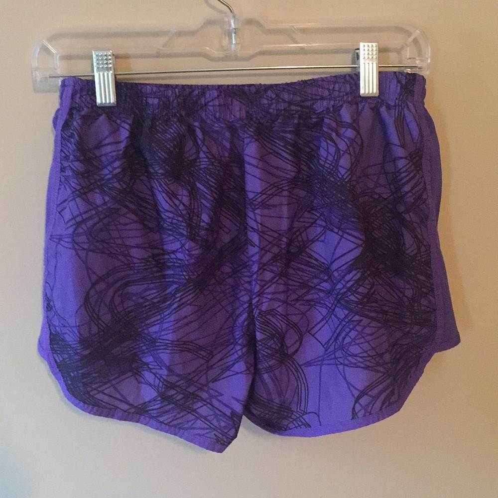 Funky Running Short - Picture 2 of 2
